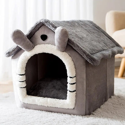maison pour chat gris avec cornes